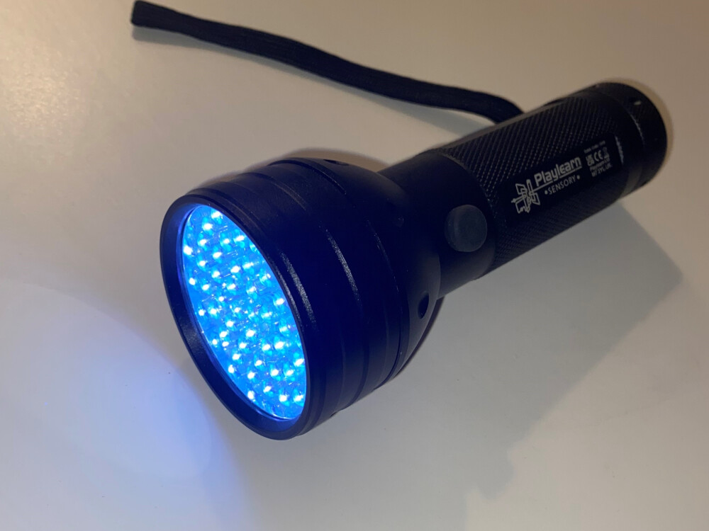 Uv Led Torch - Large (battery Operated - Not Included)