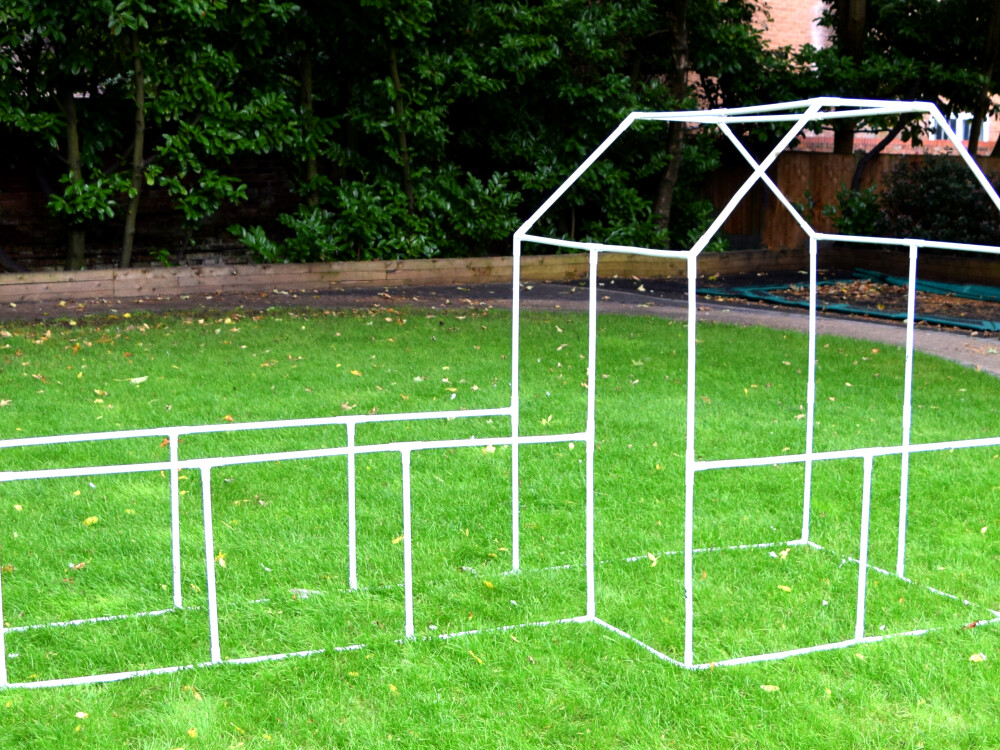 House Hideaway Frames (extra Large Den Frame Kit)