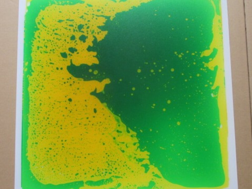 Liquid Floor Tile Green / Yellow