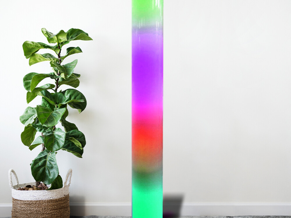 2m Colour Changing Column - Including Bracket (includes Uk And Eu Adapter)